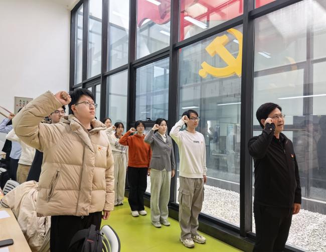 036aff160a8e5e7640dd0409e7719425